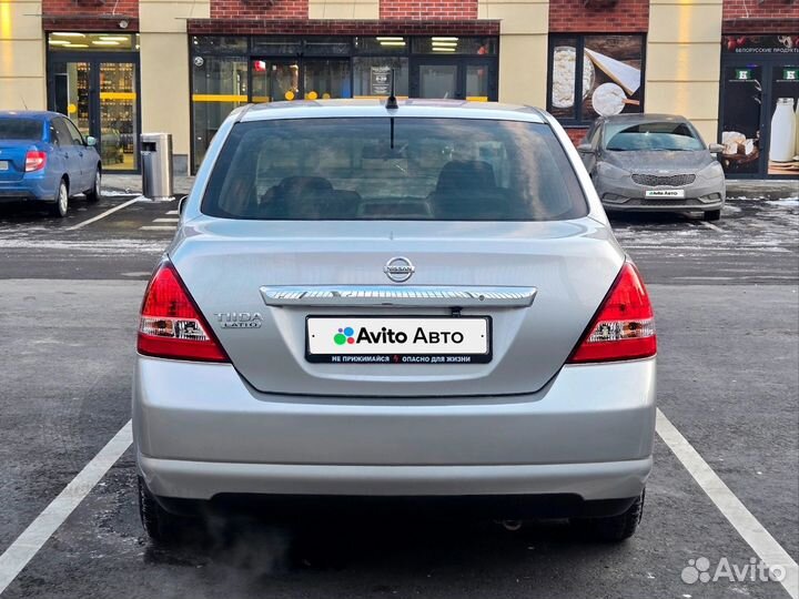 Nissan Tiida 1.5 AT, 2005, 285 000 км