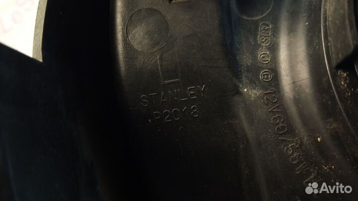 Фара головная LW L 02-03 б/у MPV