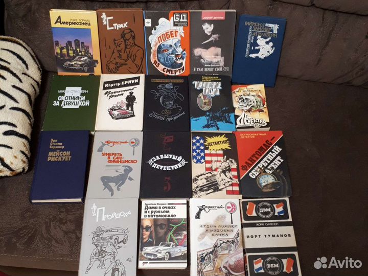 Книги в ассортименте