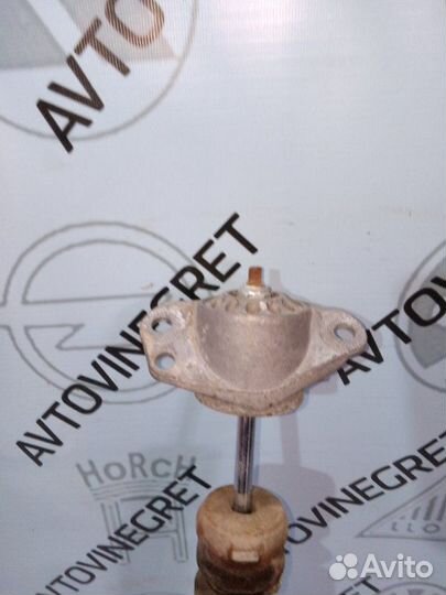 Стойка амортизатор задняя Skoda Fabia