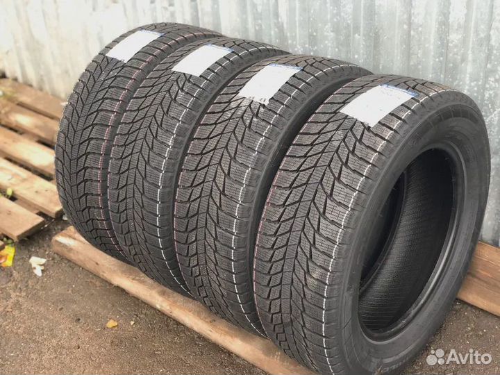 Triangle PL01 215/60 R16