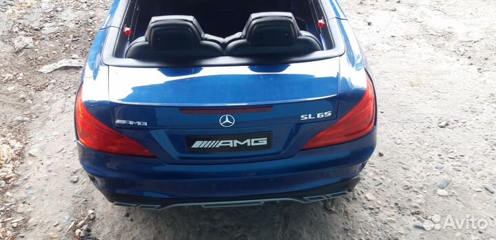 Продаётся детский электромобиль