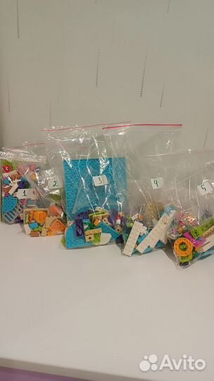 Бассейн в Хартлейке Lego Friends 41313 Оригинал