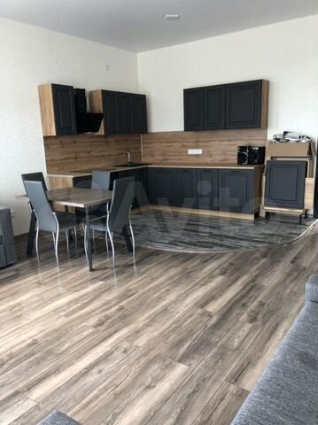 Дом 130 м² на участке 4 сот.