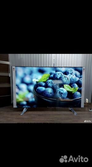 Телевизор Samsung 82 дюйма