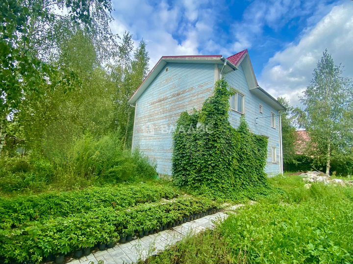 Дом 140 м² на участке 9 сот.