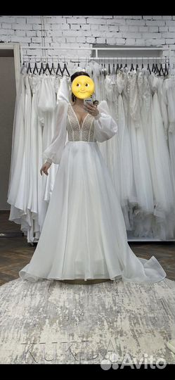 Свадебное платье