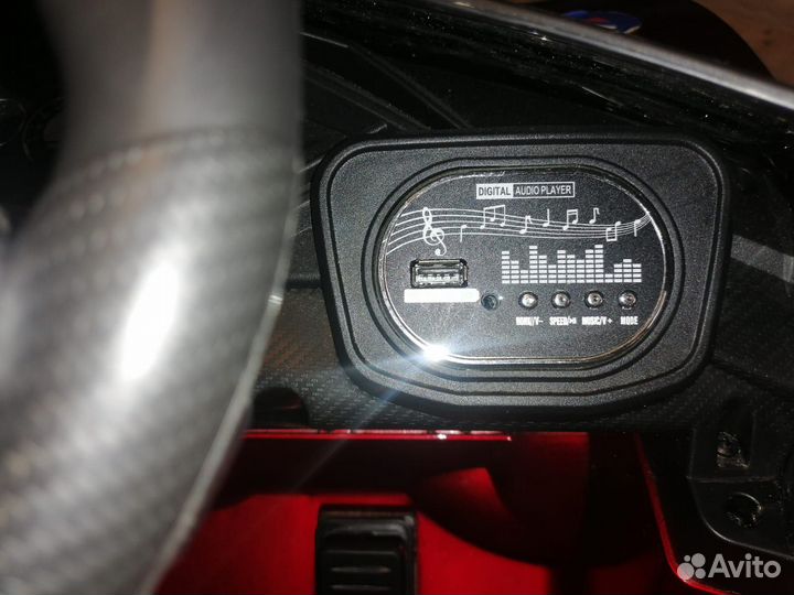 Электроавтомобиль для детей