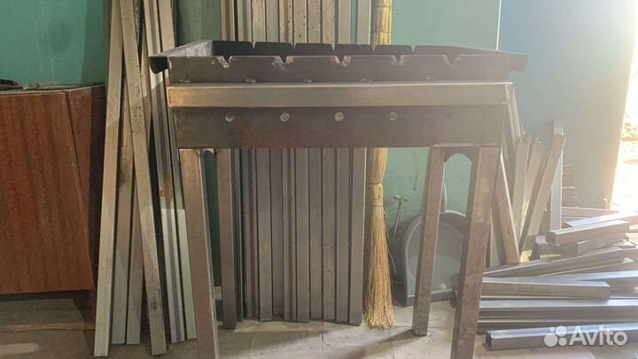 Мангал на 5 шампуров