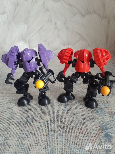 Набор роботов