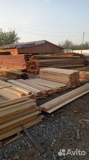 Сосновая доска для частных проектов