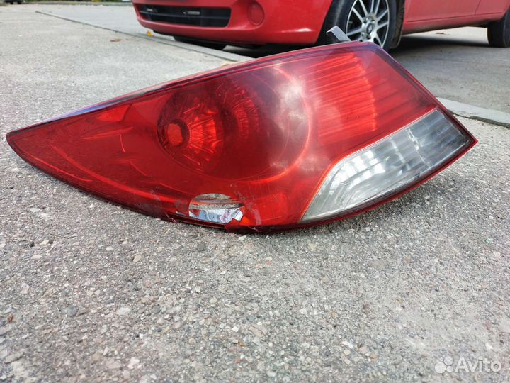 Задний фонарь hyundai solaris седан 1