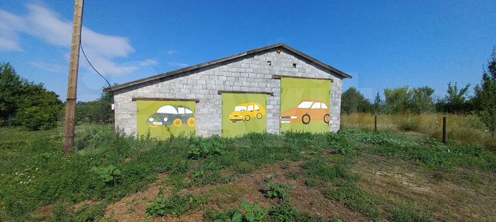 Гараж, > 30 м²