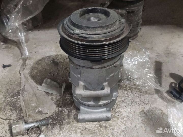 Компрессор кондиционера на kia Rio x line