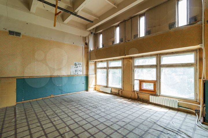 Продам помещение свободного назначения, 4658 м²