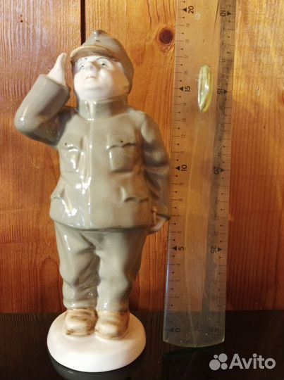 Статуэтка Швейк