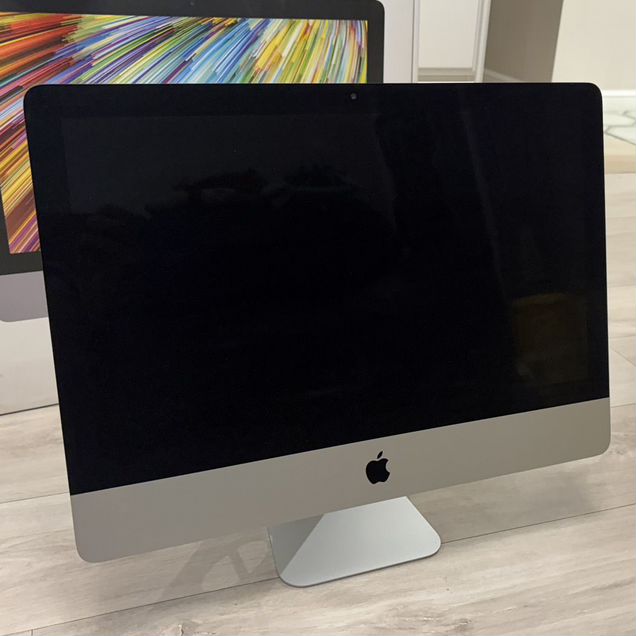 Apple iMac 21.5” Retina 4K 2019