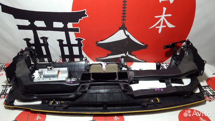 Панель передняя в салон Toyota Corolla Axio NZE141