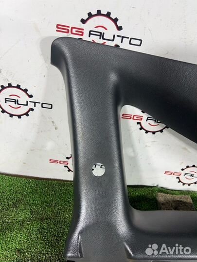 Пластик салона правый Toyota Celica ZZT230 1ZZ-FE