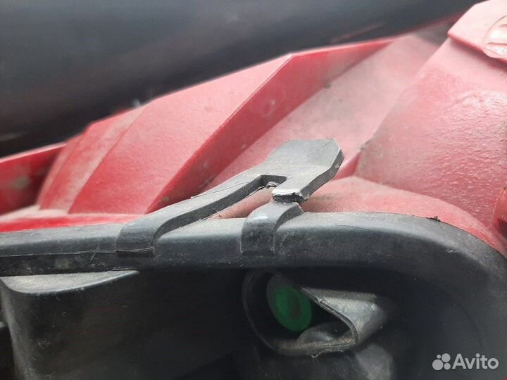 Фонарь задний для Peugeot 308 9680425880