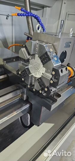 Токарный станок с чпу