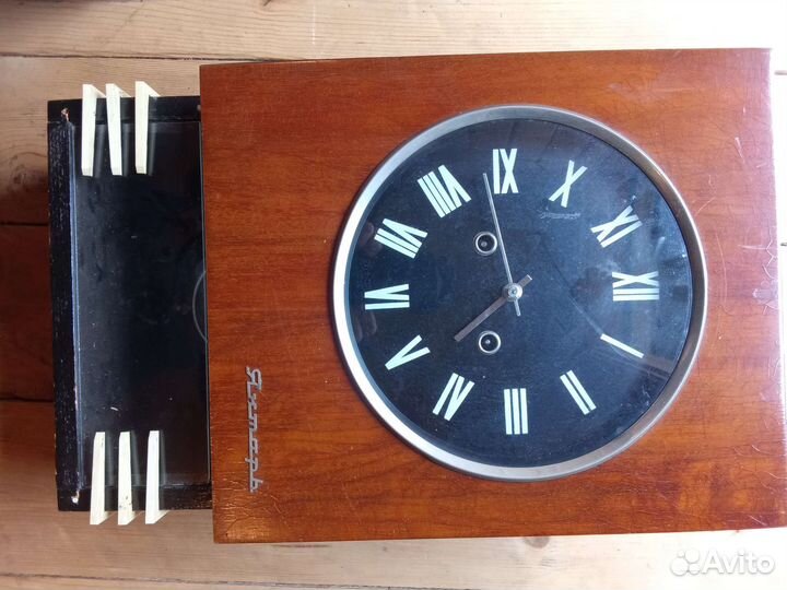 Старинные настенные часы с Боем СССР