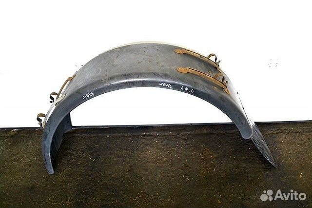 Крыло вспомогательго моста, заднее левое mercedes
