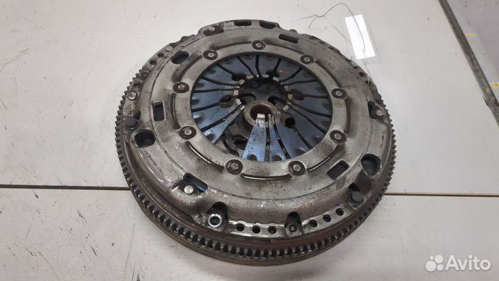 Маховик Volkswagen Golf 6, 2010