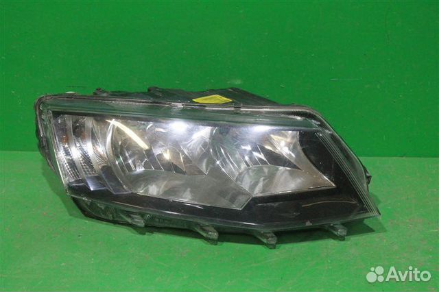 Фара правая Skoda Octavia A7 2013-2017