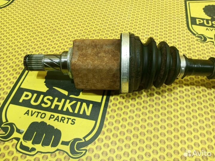 Полуось передняя левая Nissan X-Trail