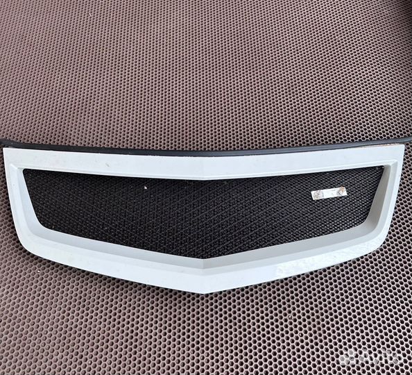 Решетка радиатора honda accord 8