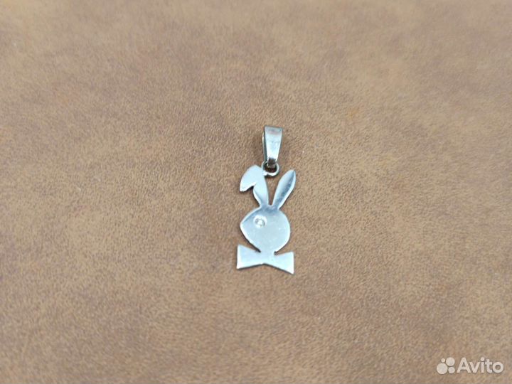 Подвеска с бриллиантом