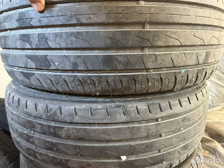 Toyo Celsius 215/60 R16