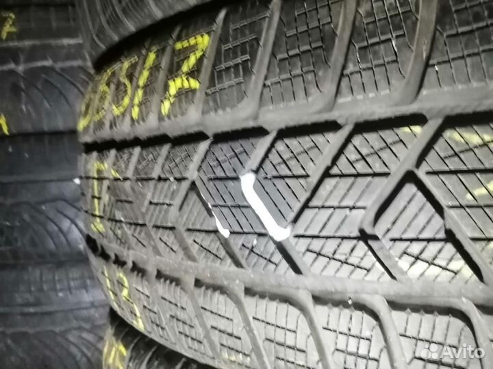 Pirelli Scorpion Winter 235/65 R17