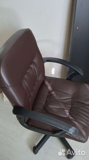 Компьютерное кресло