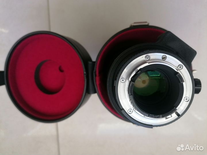 Объектив Nikon 80-200mm f/2.8D ED AF Zoom-Nikkor