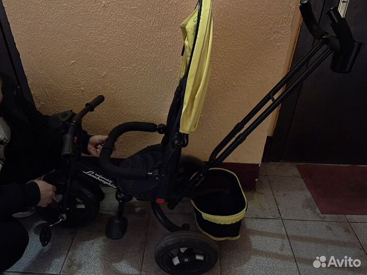 Детский трехколесный велосипед lamborgini