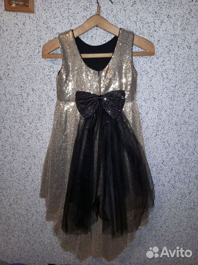 Платье детское нарядное 140