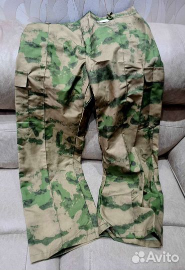 Камуфляжные брюки
