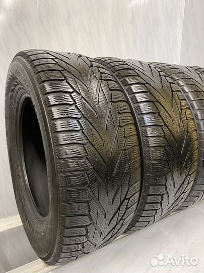 Nokian Tyres Hakkapeliitta R2 285/60 R18 116R