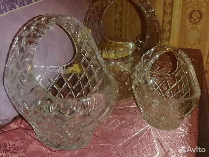 Хрустальная конфетница