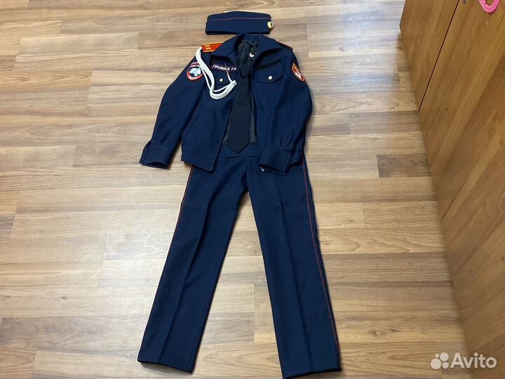 Кадетская парадная форма