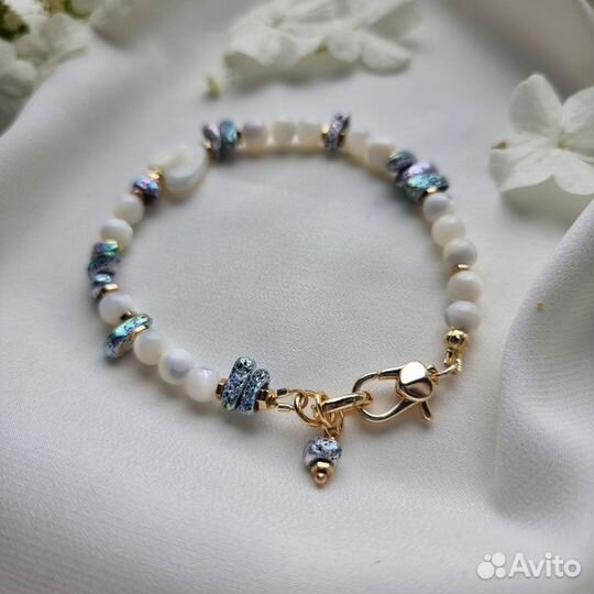 Браслет из перламутра