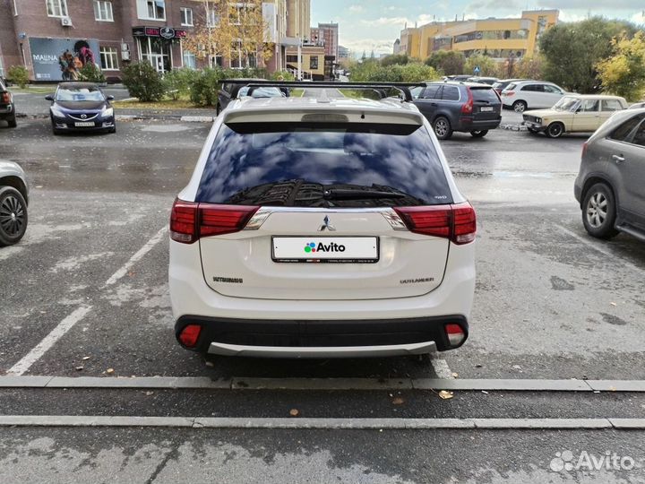 Mitsubishi Outlander 2.4 CVT, 2018, 145 000 км