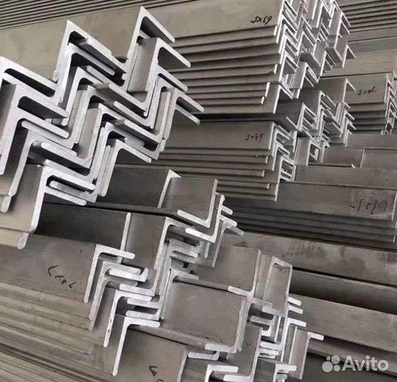 Металлопрокат Уголок Б/У большой опт