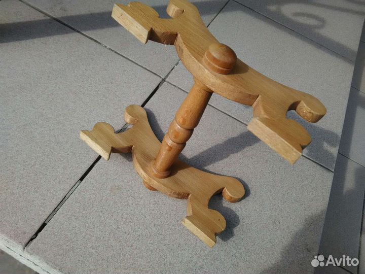 Подставка под бочёнок