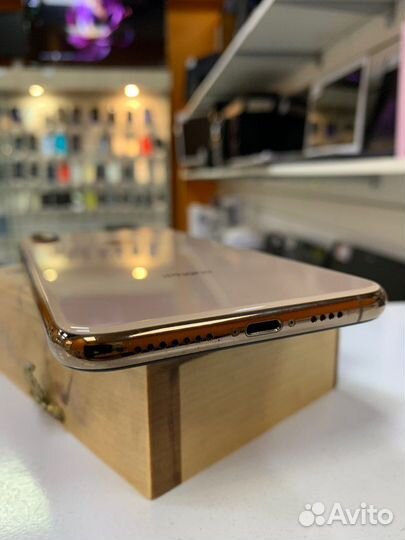 iPhone Xs Max, 64 ГБ