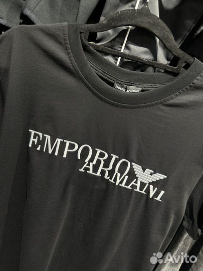 Футболка Emporio Armani