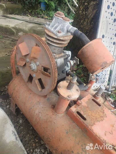 Компрессор воздушный 50 литров бу