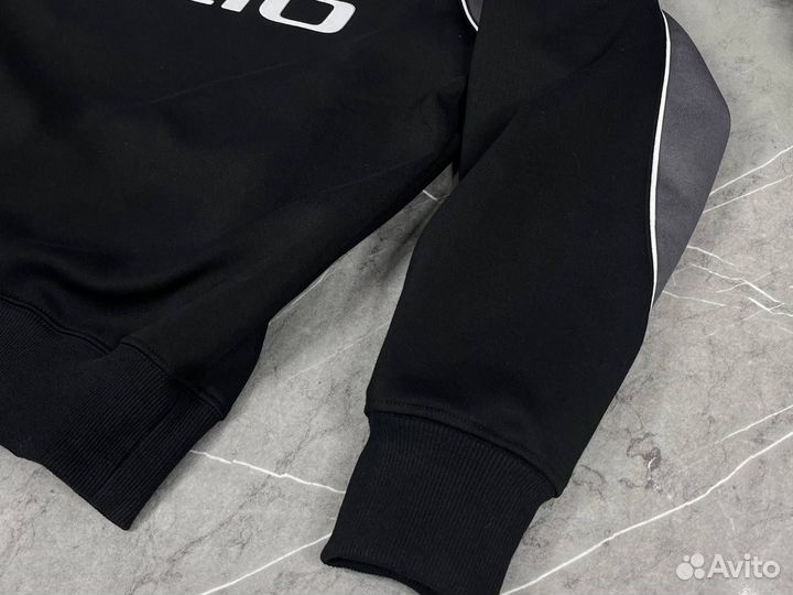 Свитшот Palace x Umbro унисекс